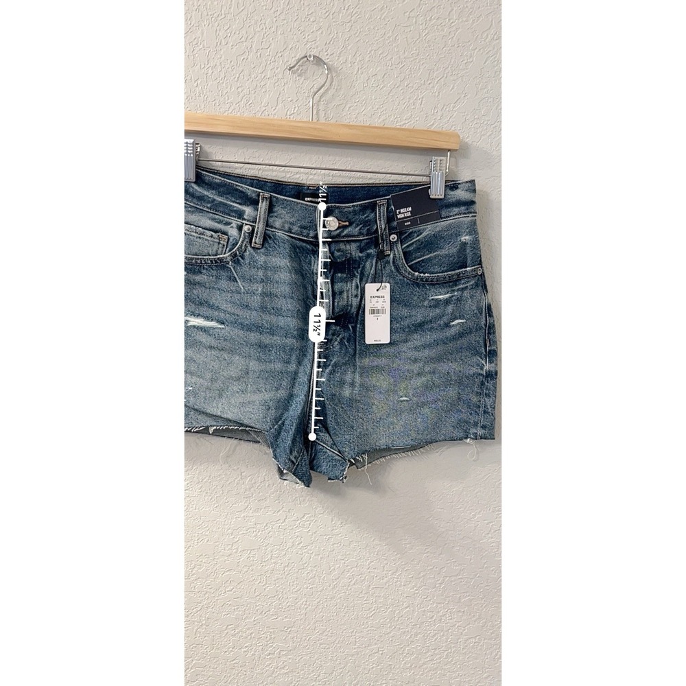 EXPRESS Shorts Womens 6 Distressed Cutoffs Button Fly Medium Wash Denim NWT - Picture 5 of 7